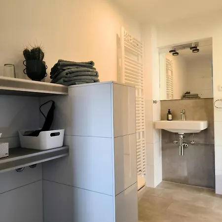 Haus Schneider דירה באד נוישטאדט אן דר סאאלה
